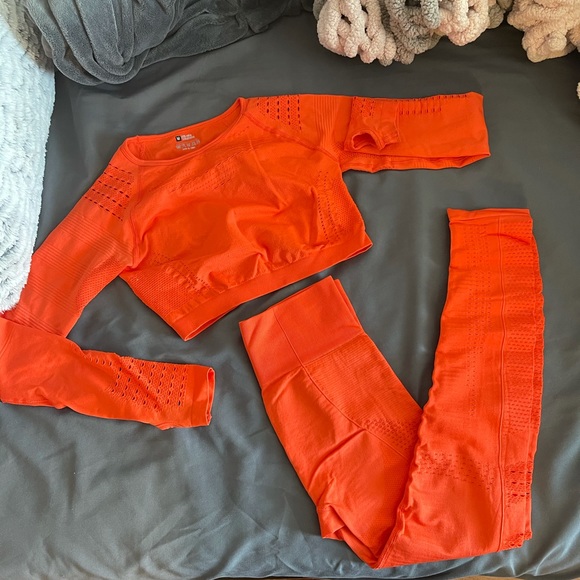 Gymshark dupe sets DISCOUNTED SHIPPING (: - Picture 3 of 6